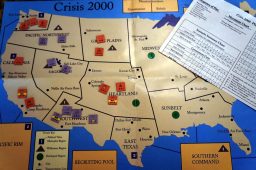 crisis-2000-game-cover-and-map-board